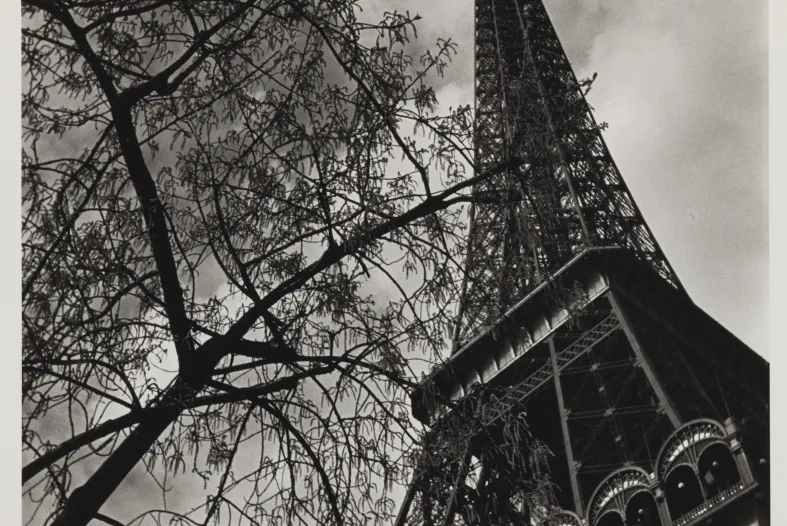 Ilse Bing (American, born Germany, 1899–1998), Paris, 1939, printed 1993, gelatin silver print. Gift of the Estate of Ilse Bing Wolf, 2001.101 