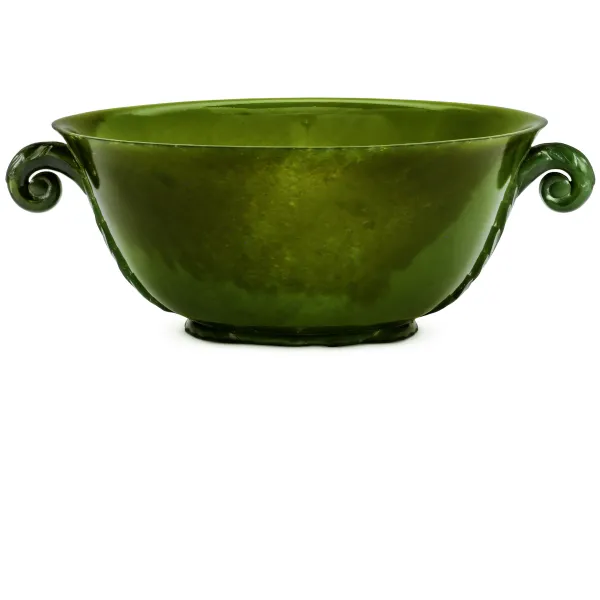 ndia. Bowl with Handles, ca. 1640–50, Dark green nephrite jade. Los Angeles County Museum of Art, From the Nasli and Alice Heeramaneck Collection, Museum Associates Purchase, M.76.2.2. © Museum Associates / LACMA 